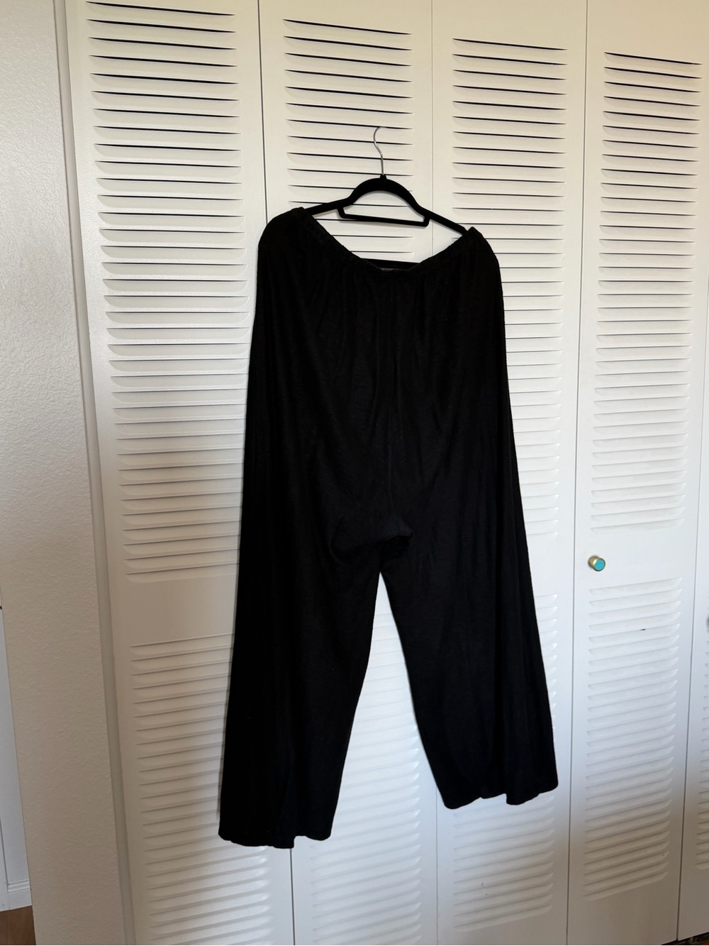 Cut Loose Black Wide-Leg Elastic-Waist Pants - Flowing Silhouette